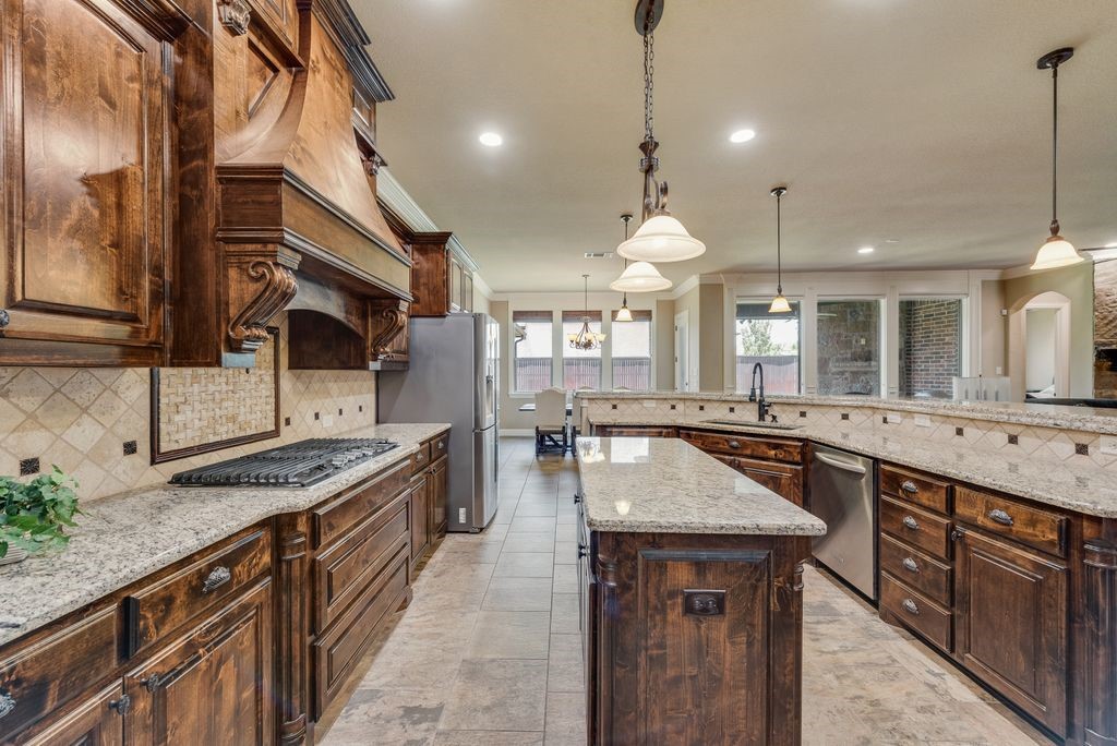 8704 Shadywood Lane North Richland Hills TX 76182