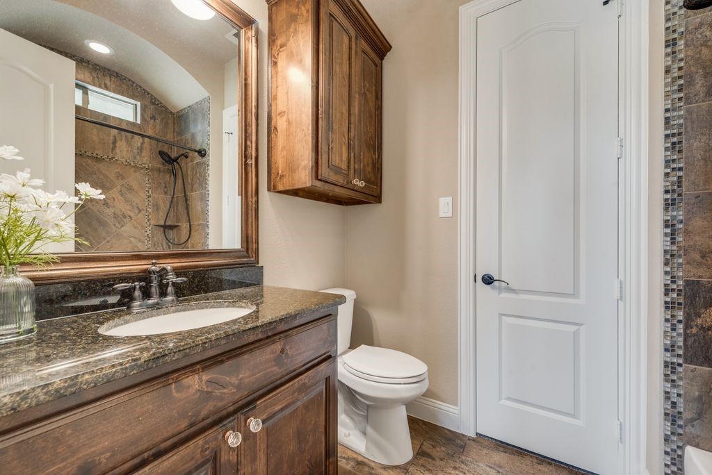 8704 Shadywood Lane North Richland Hills TX 76182