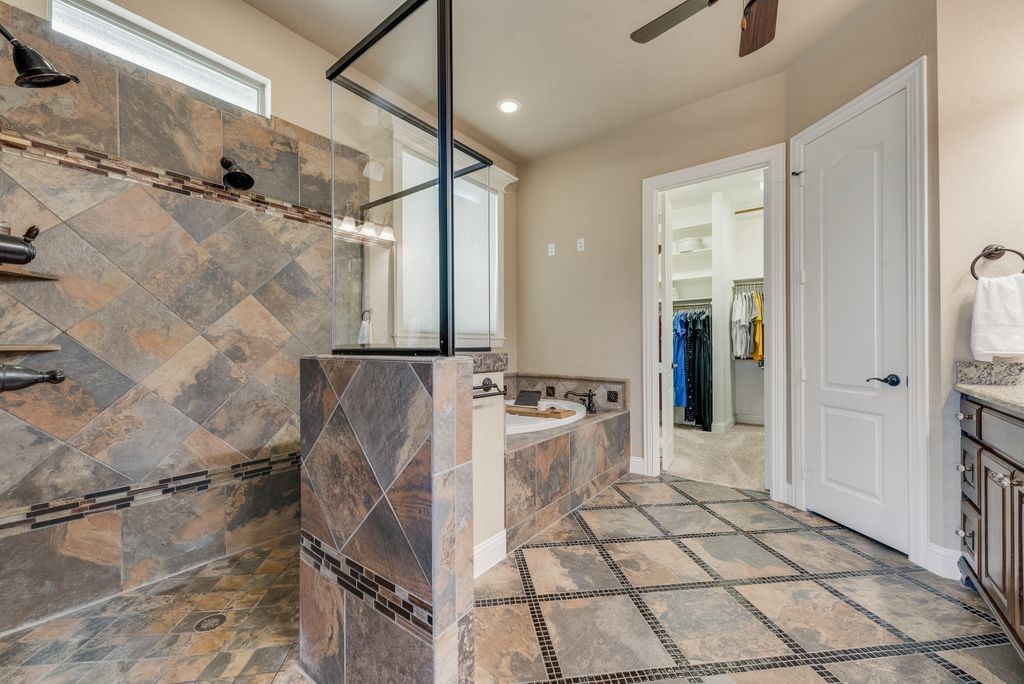 8704 Shadywood Lane North Richland Hills TX 76182