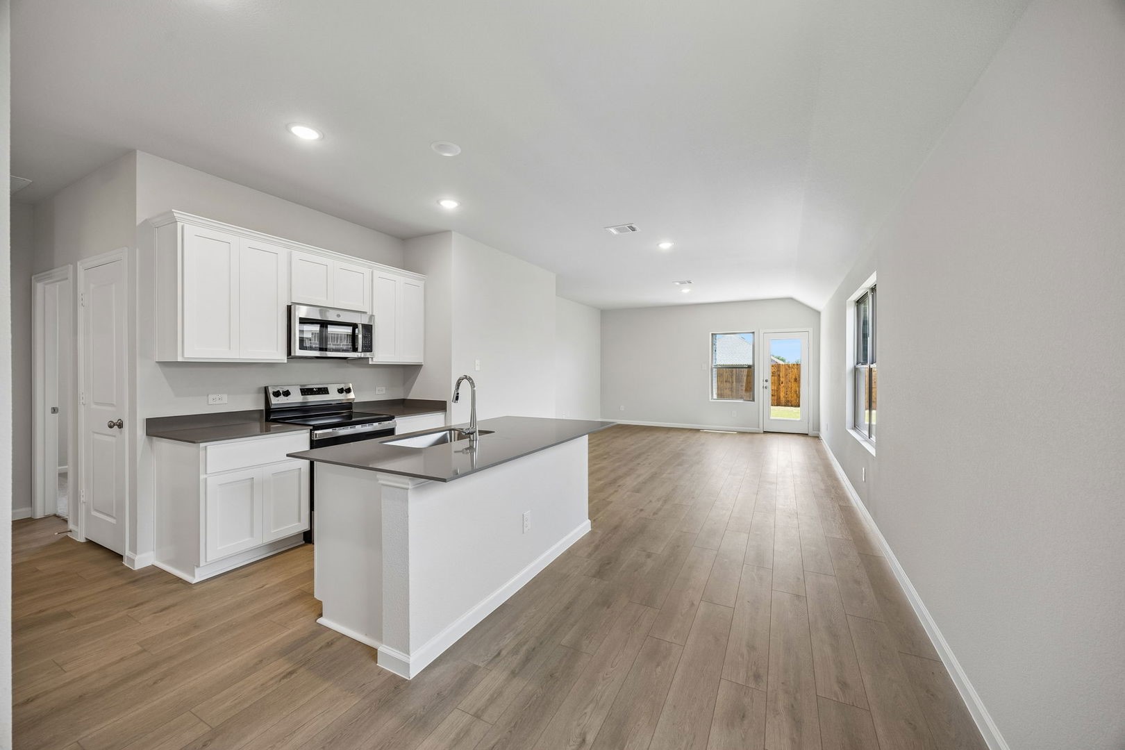 711 Springwell Drive Princeton TX 75407