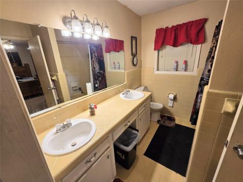 910 Twilight Lane Center TX 75935