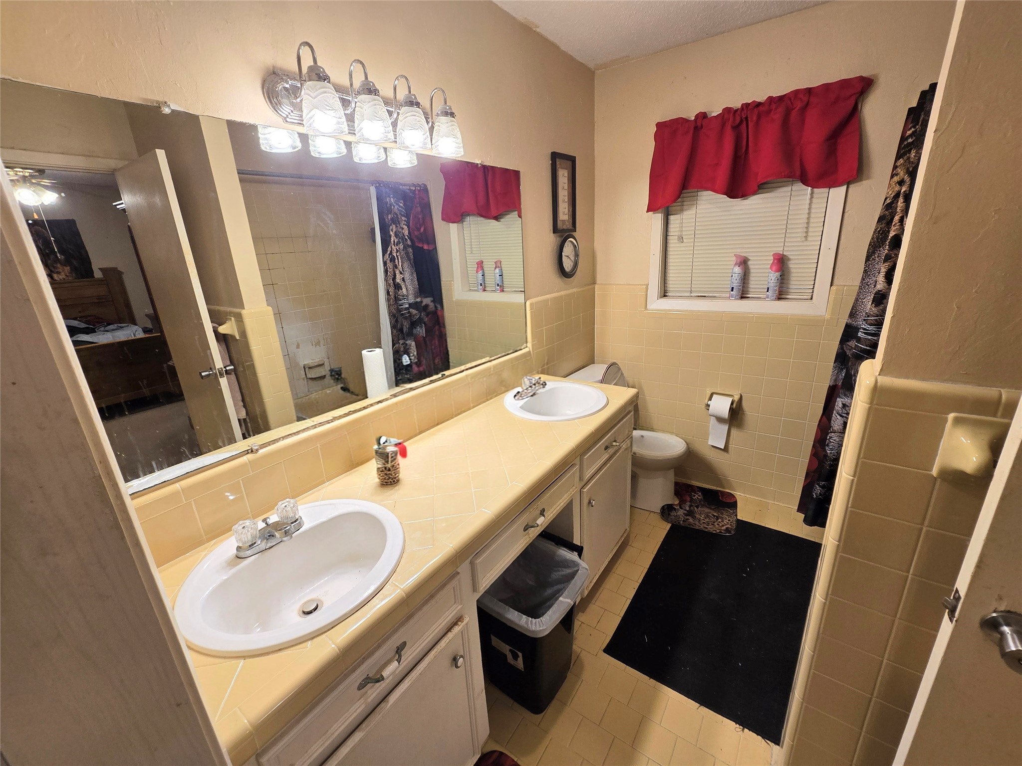 910 Twilight Lane Center TX 75935