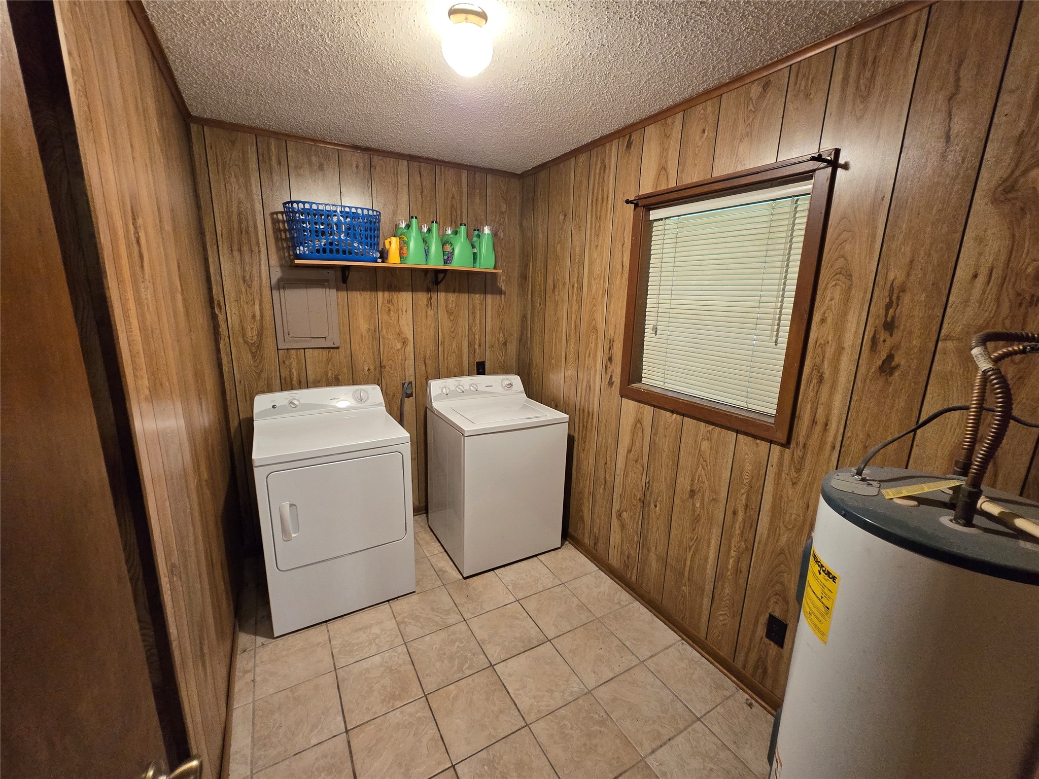 910 Twilight Lane Center TX 75935