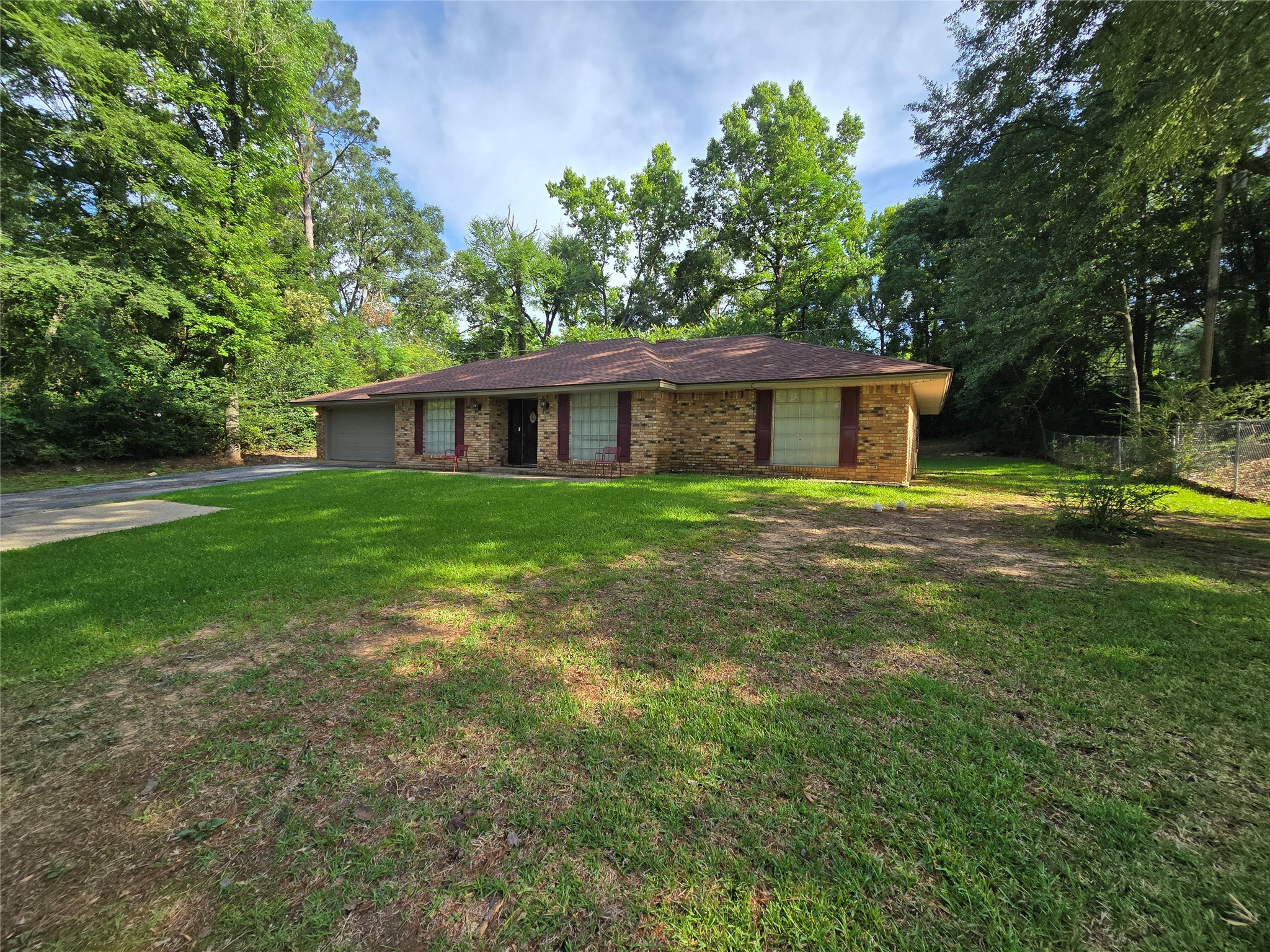 910 Twilight Lane Center TX 75935