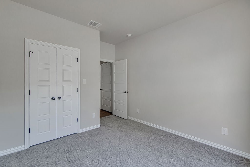 2711 Finley Street Fort Worth TX 76111
