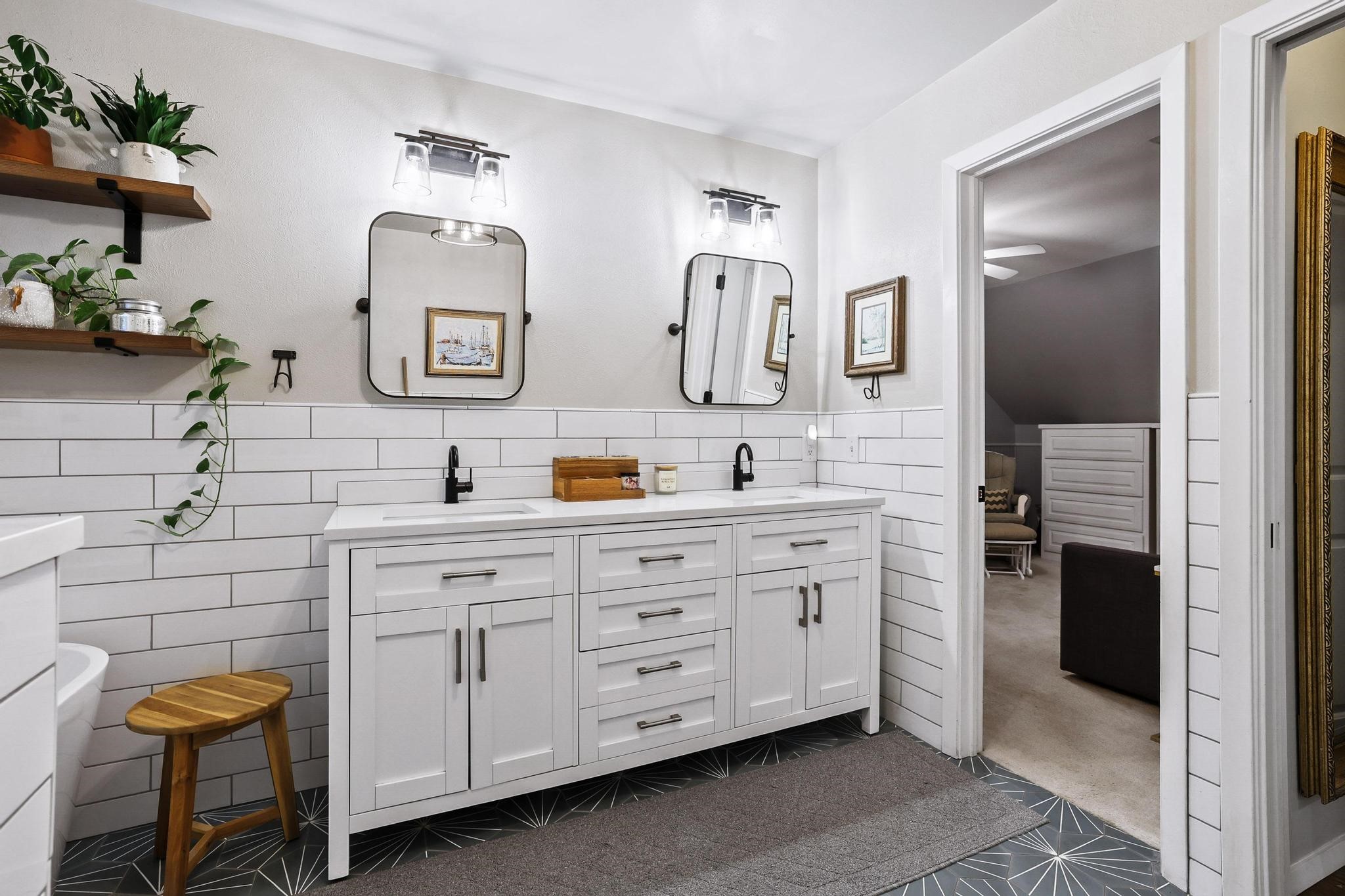 3785 Crown Shore Drive Dallas TX 75244