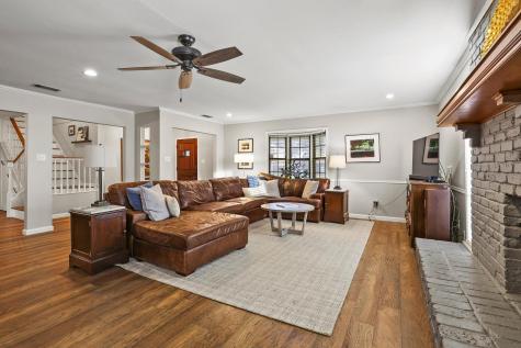 3785 Crown Shore Drive Dallas TX 75244