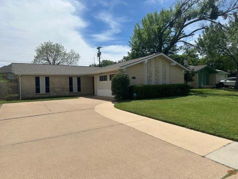 606 Pin Oak Drive Irving TX 75060