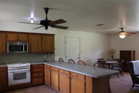 120 Fm 2064 N Jacksonville TX 75766