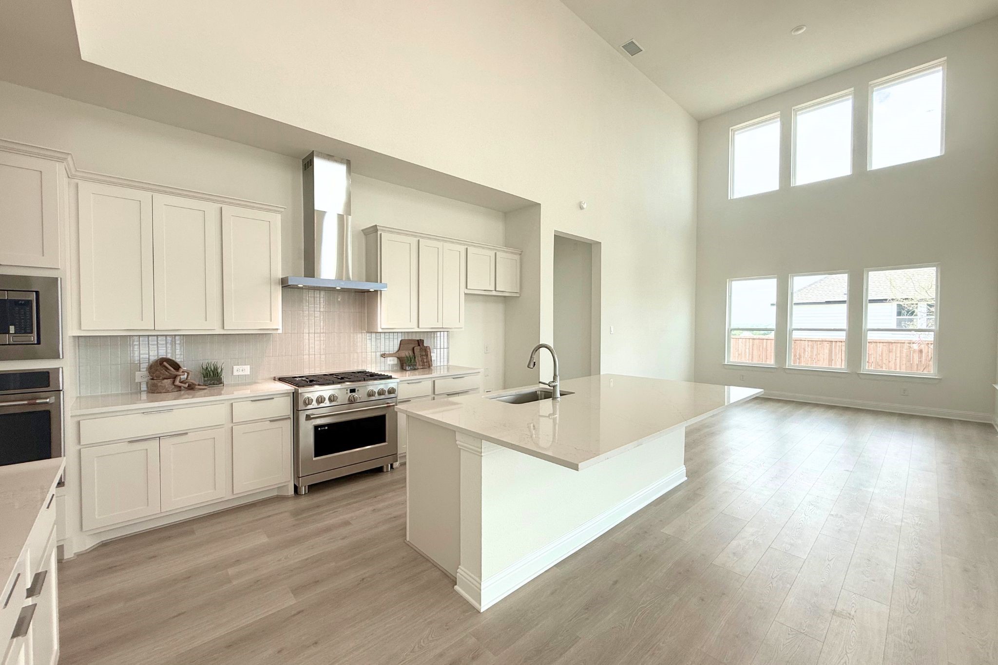 817 Headwaters Drive Haslet TX 76052