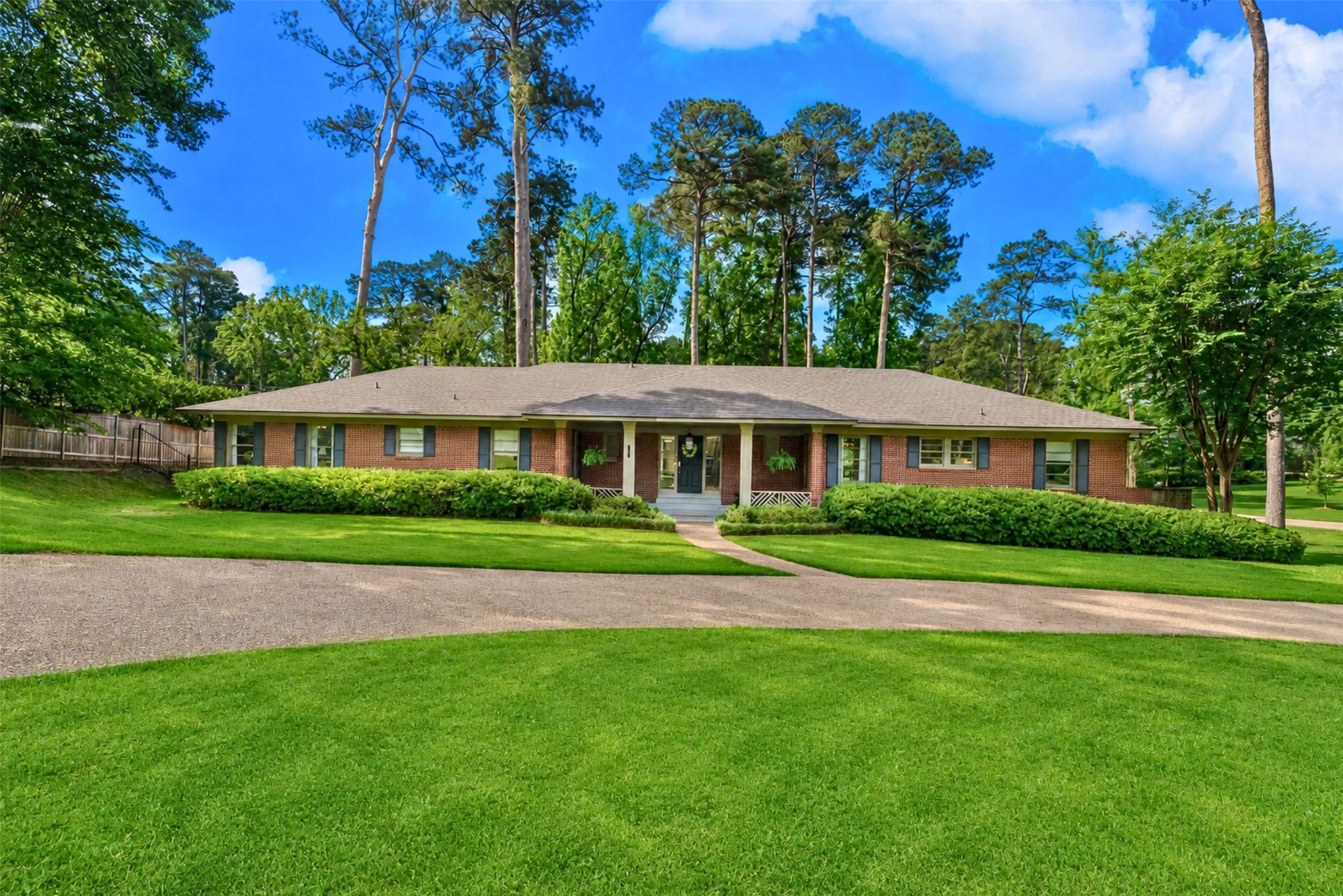 551 Sherwood Road Shreveport LA 71106