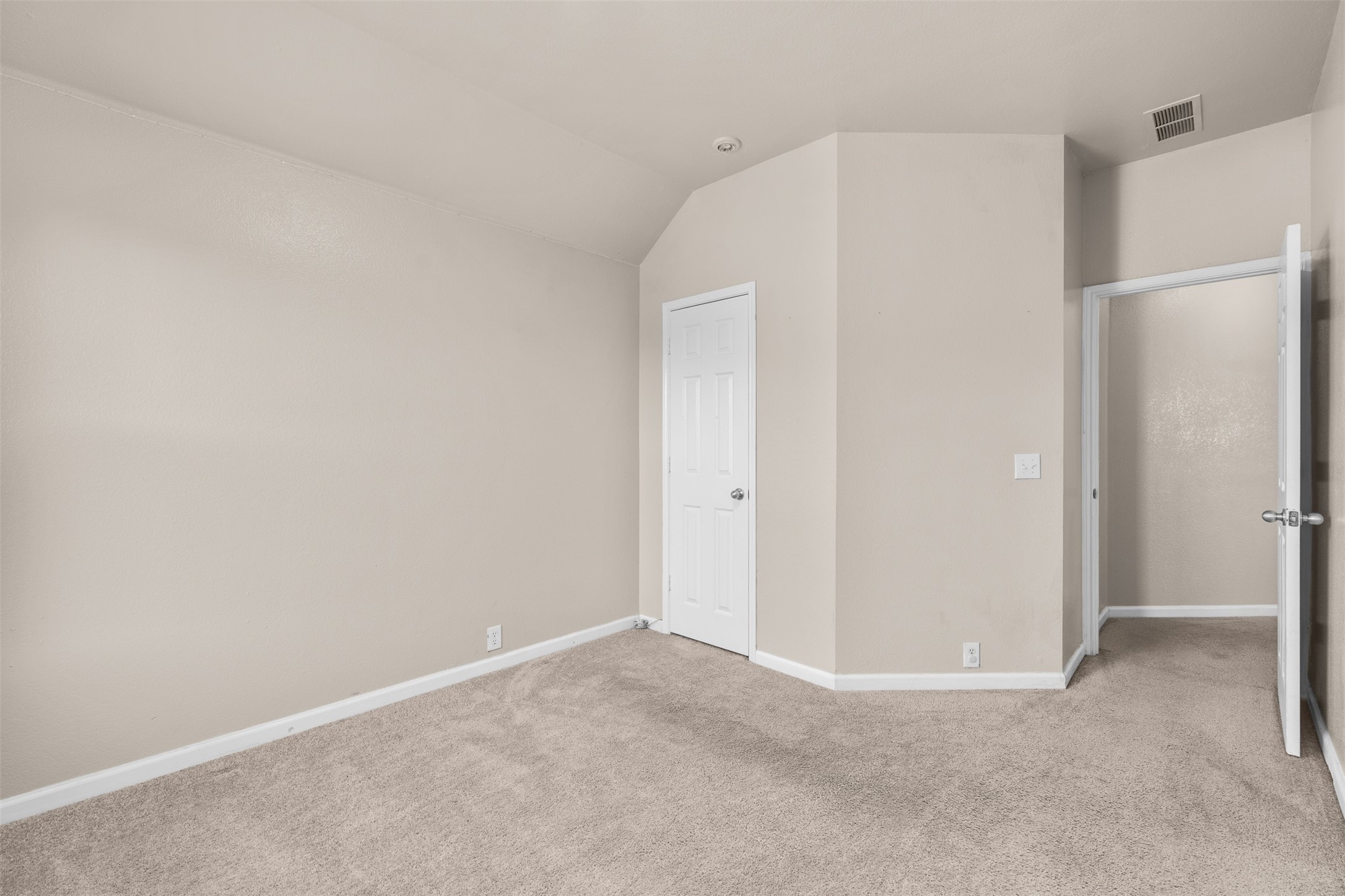 211 Nutmeg Lane Euless TX 76039