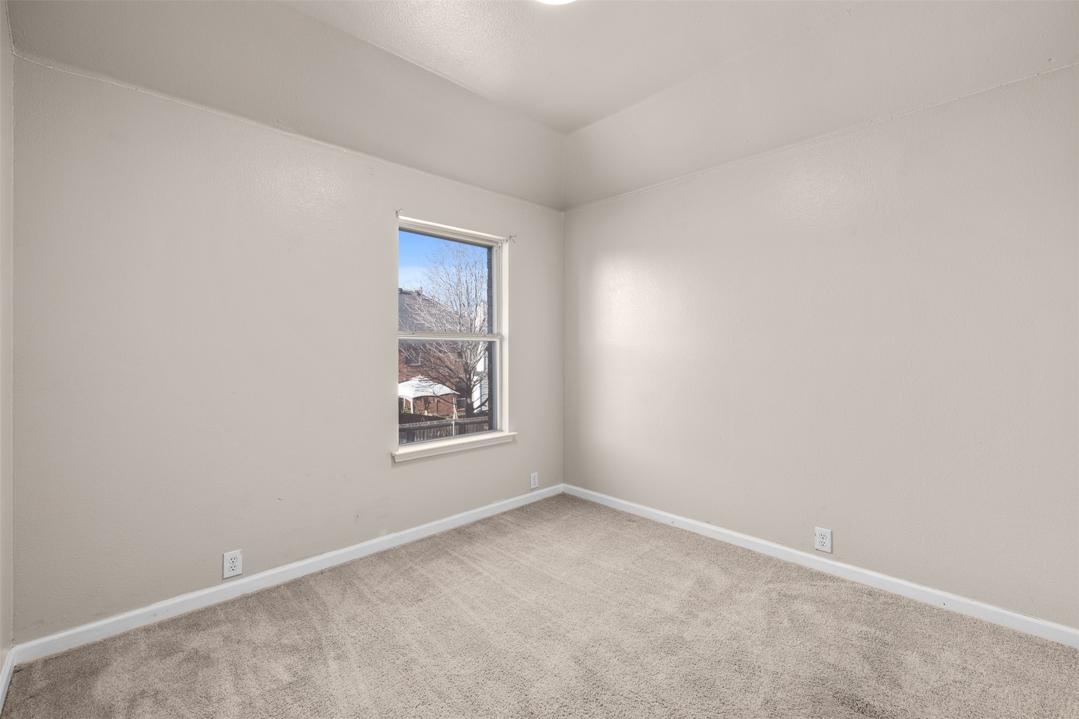 211 Nutmeg Lane Euless TX 76039