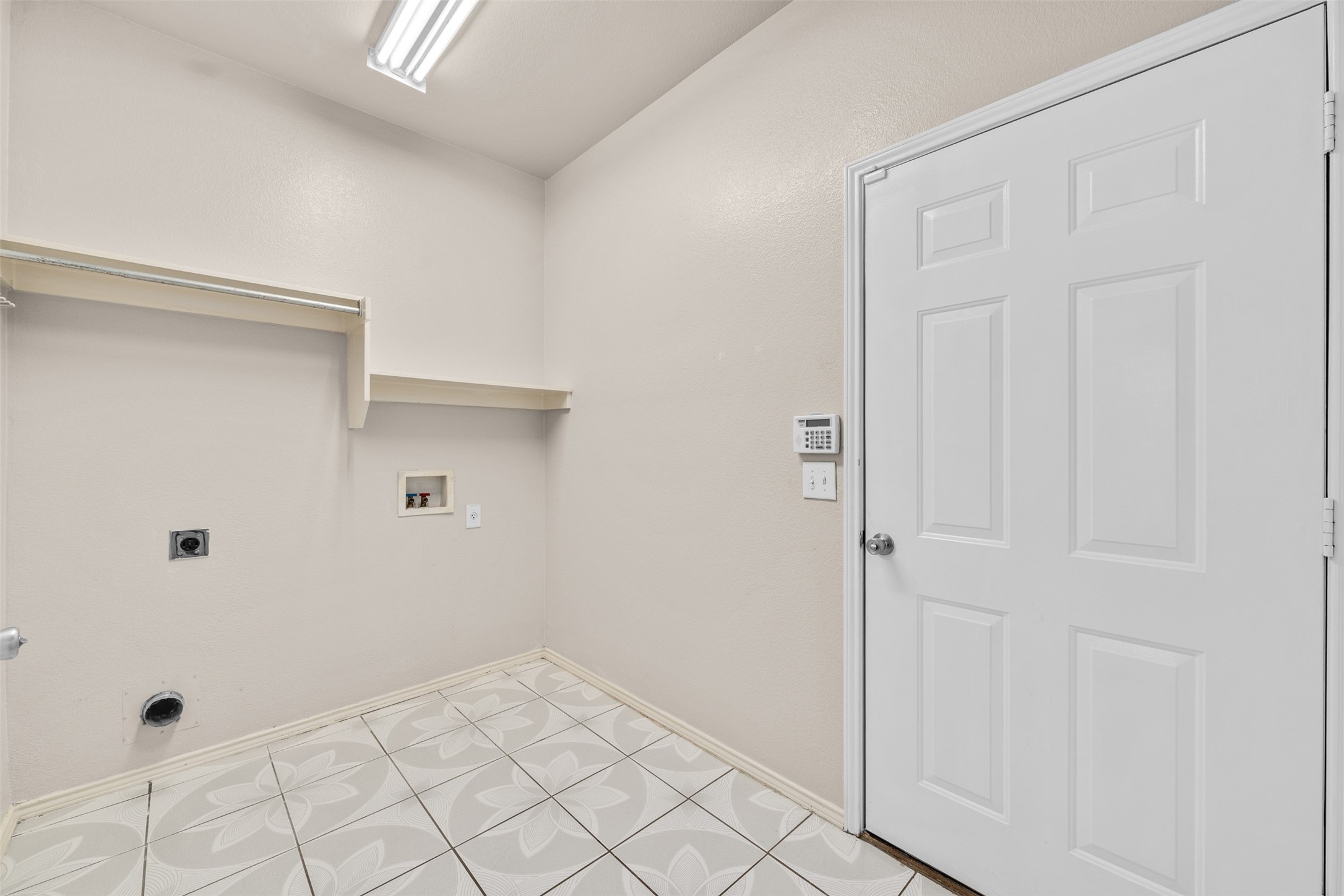 211 Nutmeg Lane Euless TX 76039