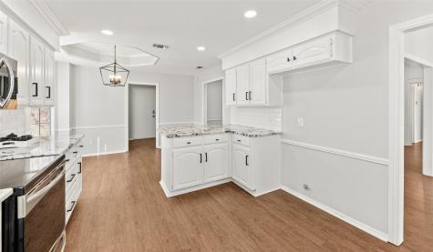 502 Crestview Drive Grapevine TX 76051