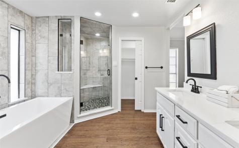 502 Crestview Drive Grapevine TX 76051
