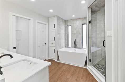 502 Crestview Drive Grapevine TX 76051
