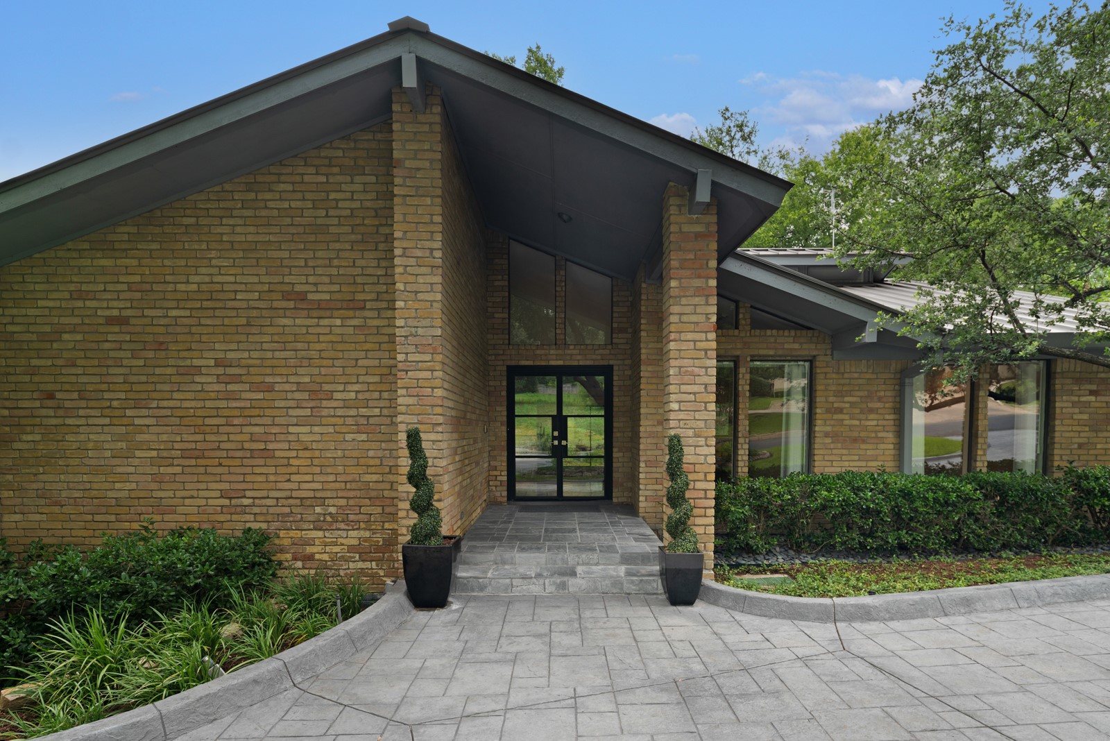 2005 Indian Creek Drive Westover Hills TX 76107