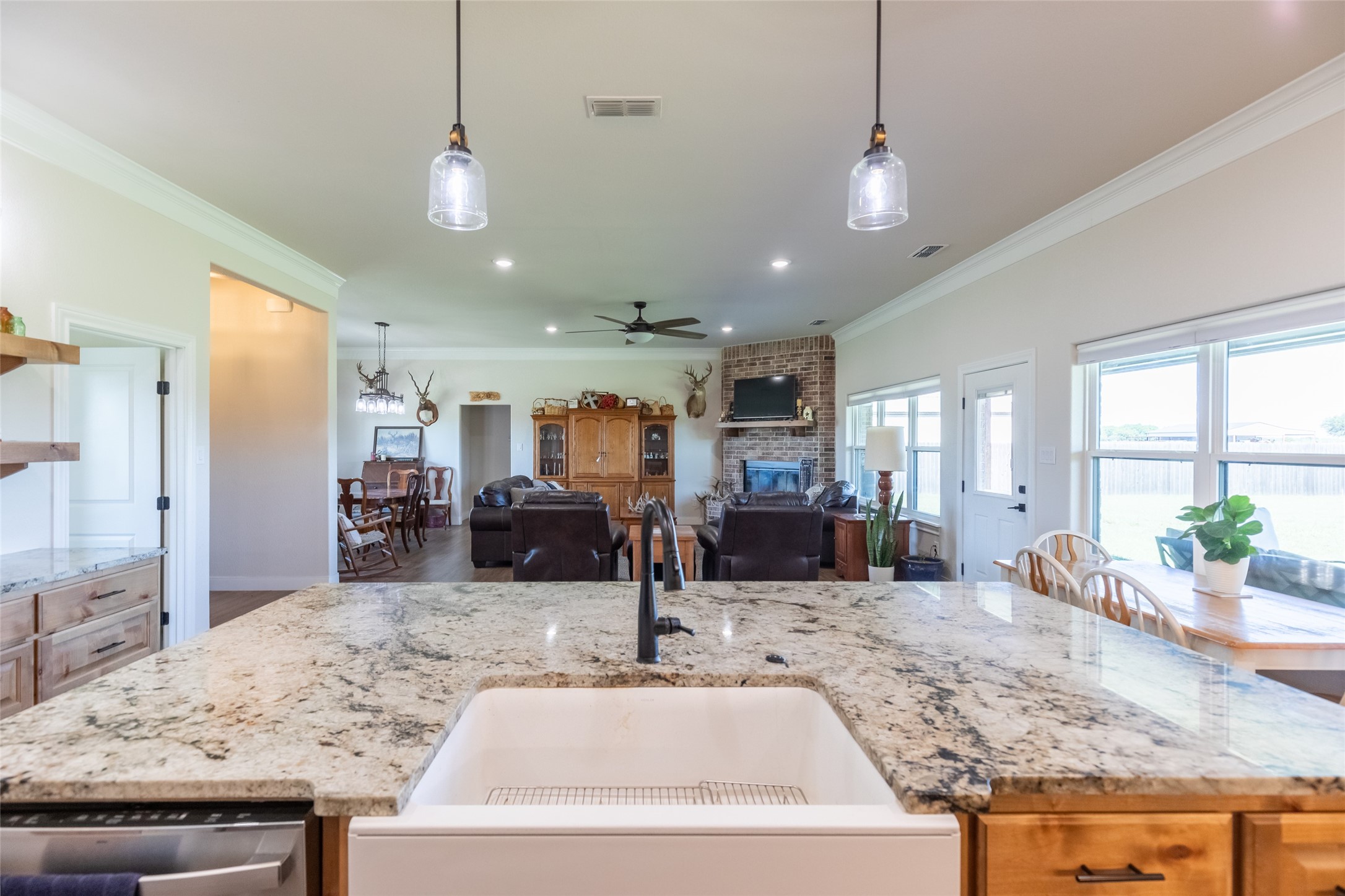 174 Windmill Crossing Road Ovalo TX 79541