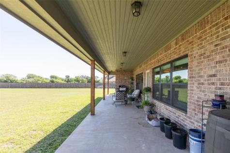 174 Windmill Crossing Road Ovalo TX 79541
