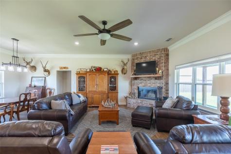174 Windmill Crossing Road Ovalo TX 79541