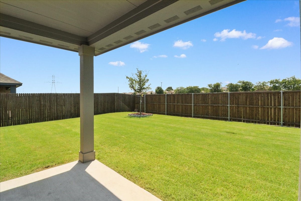 1328 Fox Glen Trail Crowley TX 76036