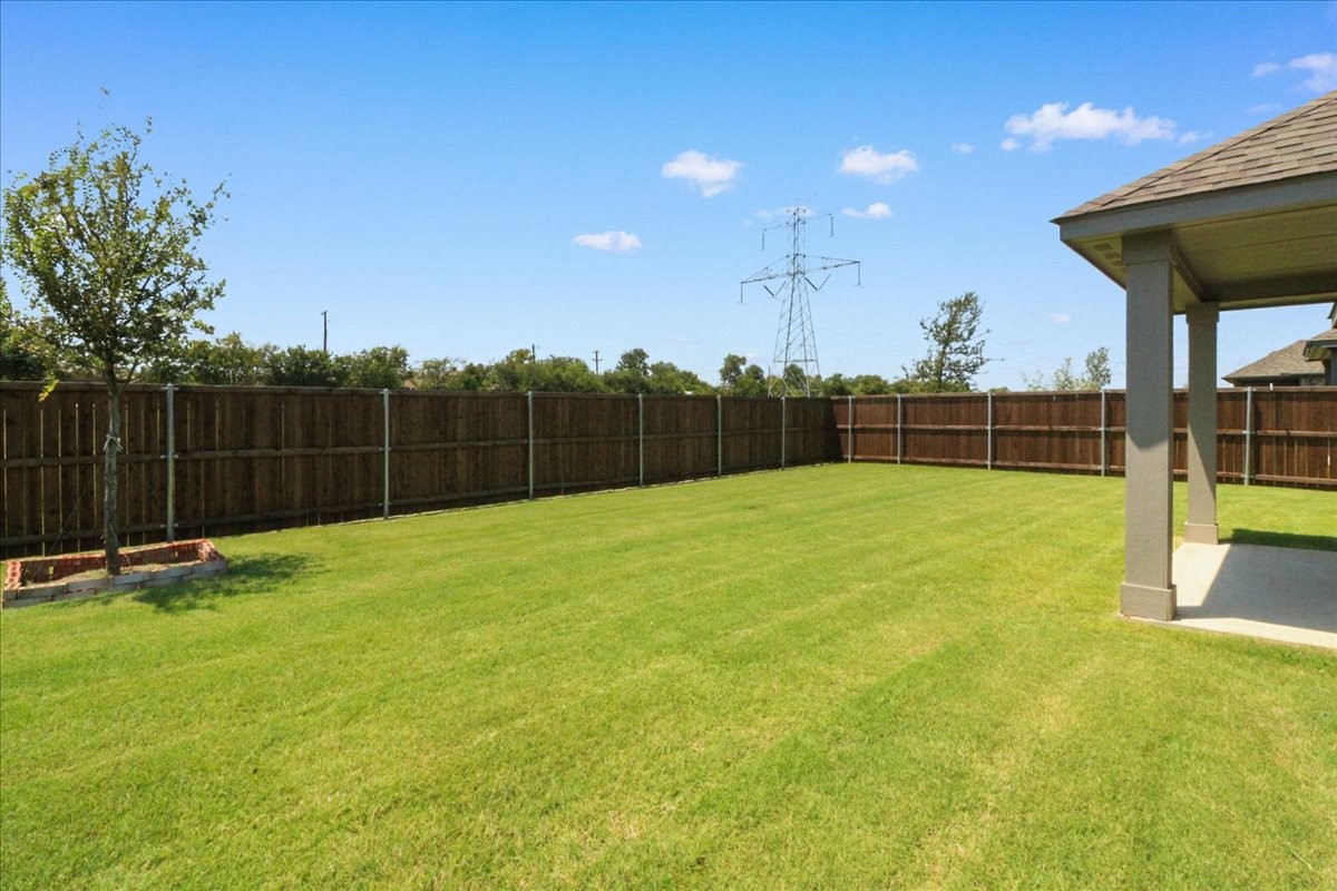 1328 Fox Glen Trail Crowley TX 76036