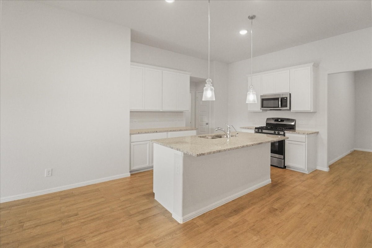 1328 Fox Glen Trail Crowley TX 76036