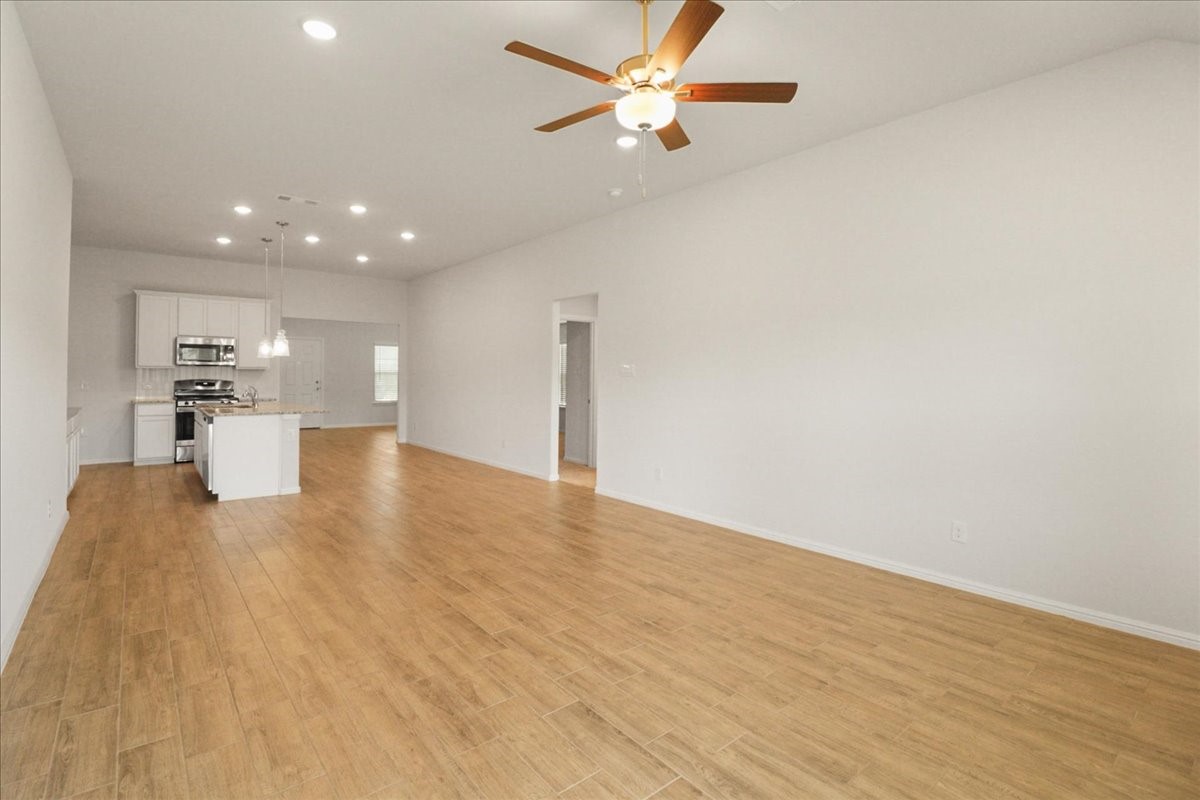 1328 Fox Glen Trail Crowley TX 76036