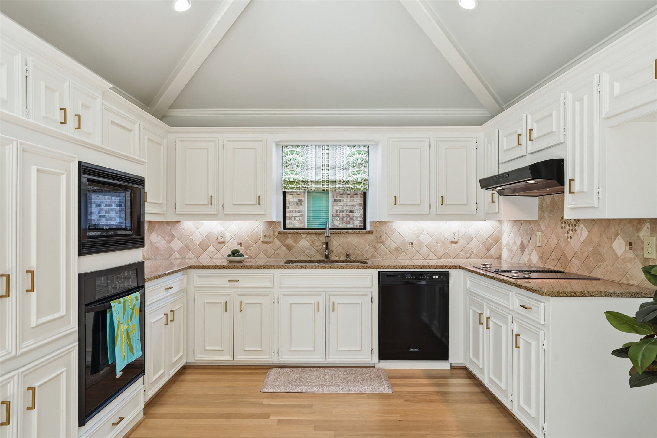6627 Lovington Drive Dallas TX 75252