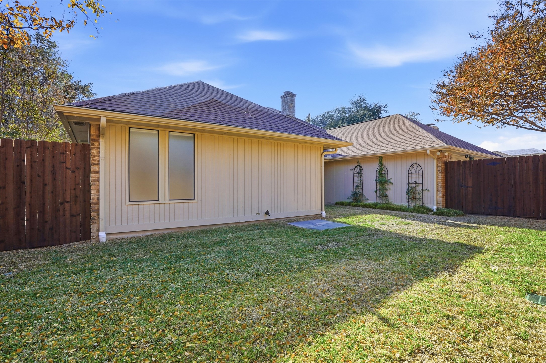 6627 Lovington Drive Dallas TX 75252