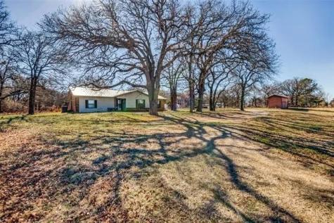3275 W Highway 199 Springtown TX 76082