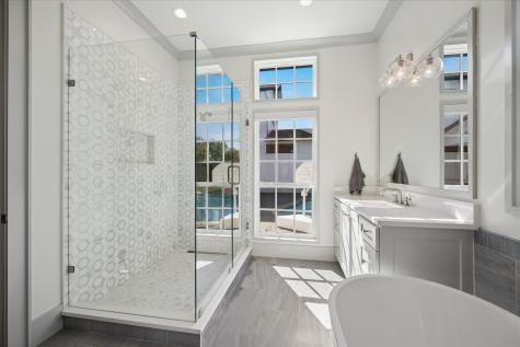 4815 Allencrest Lane Dallas TX 75244