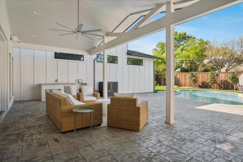 4815 Allencrest Lane Dallas TX 75244