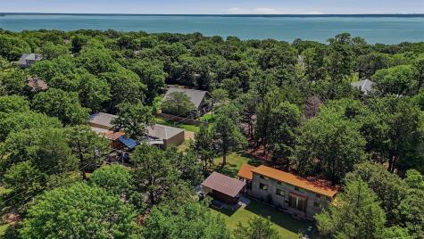 28 Arkansas Street Pottsboro TX 75076