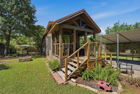 28 Arkansas Street Pottsboro TX 75076