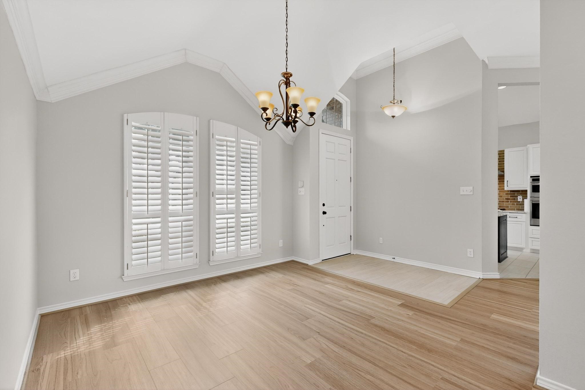 8707 Wellington Road Irving TX 75063