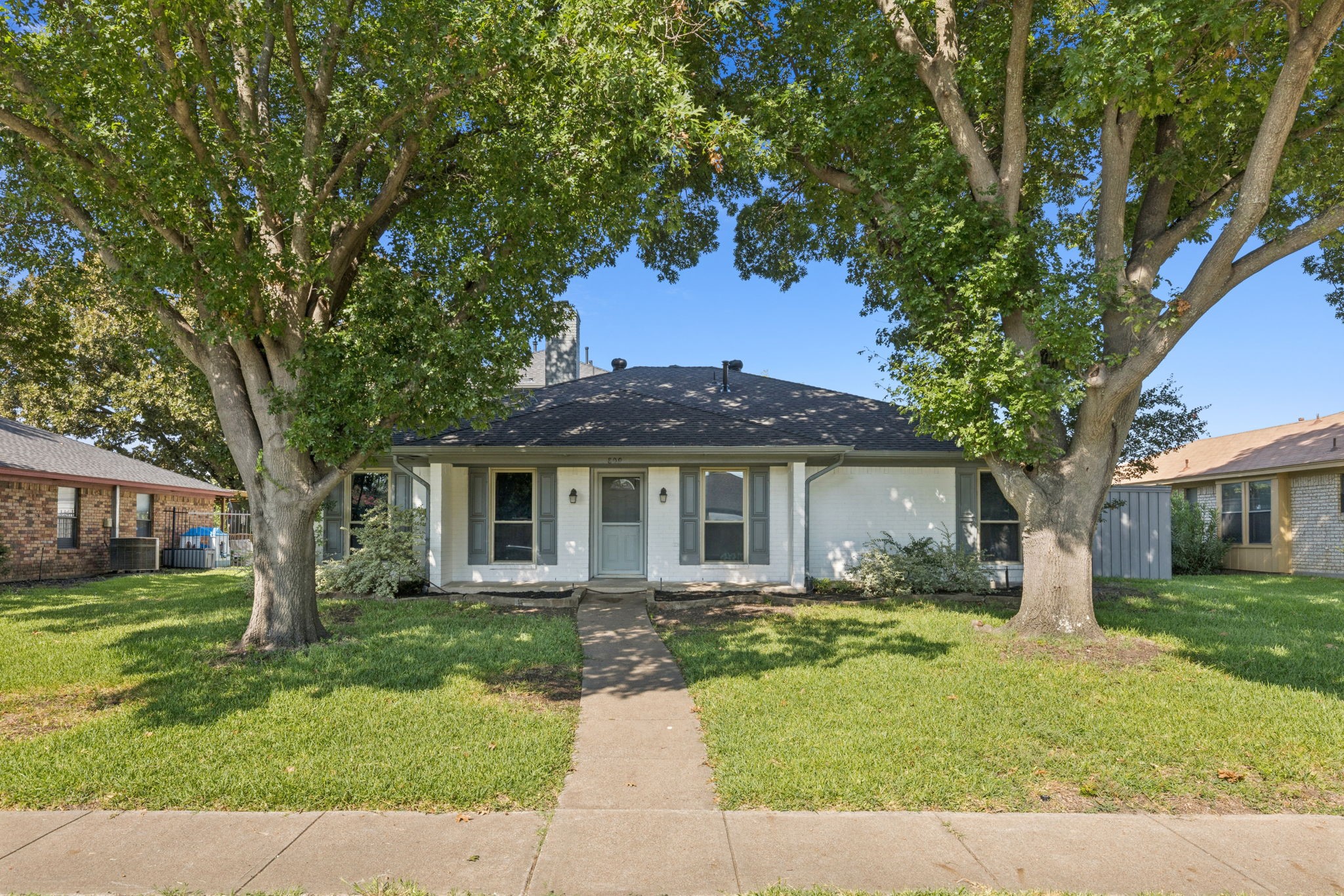 809 Willow Crest Drive Richardson TX 75081