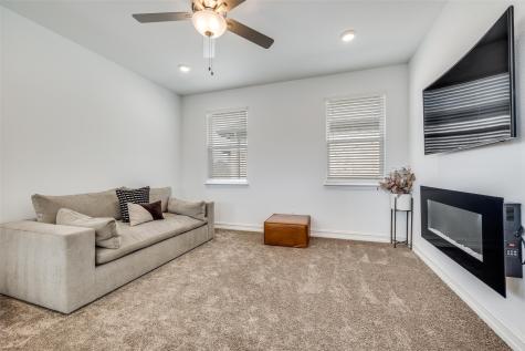 8507 Craig Mews Rowlett TX 75089