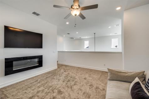 8507 Craig Mews Rowlett TX 75089