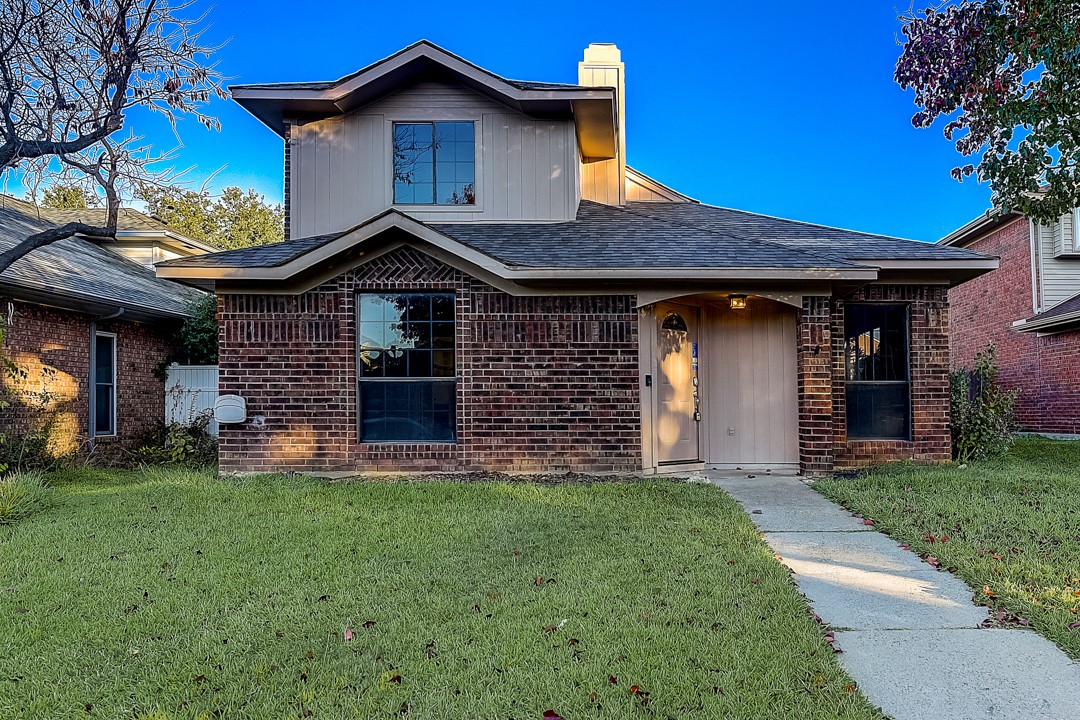 1613 San Francisco Street Carrollton TX 75007
