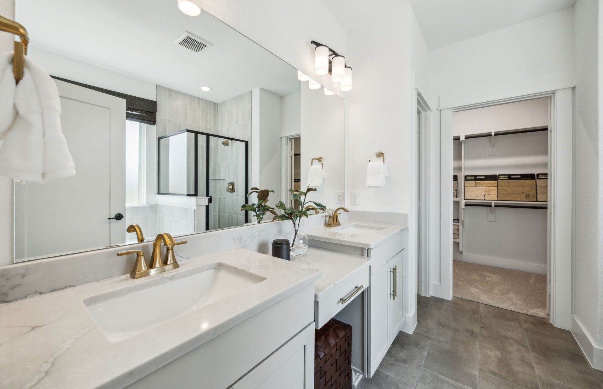 8709 Tallwood Lane Justin TX 76247