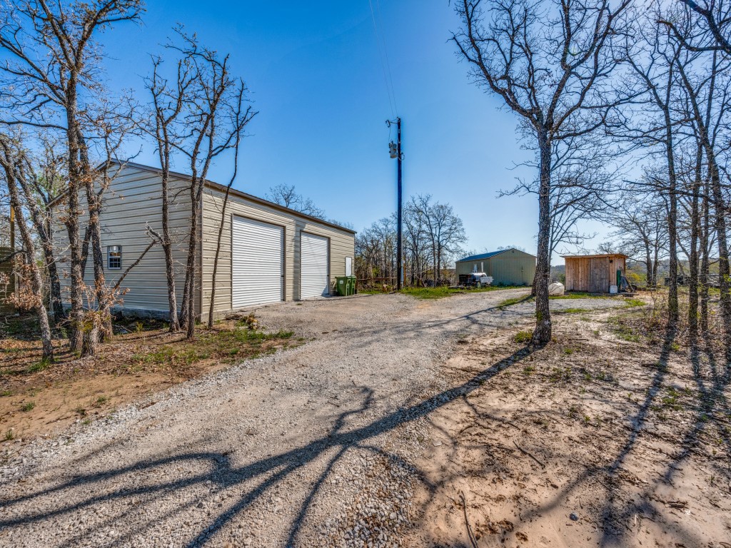 1081 County Road 3555 Paradise TX 76073