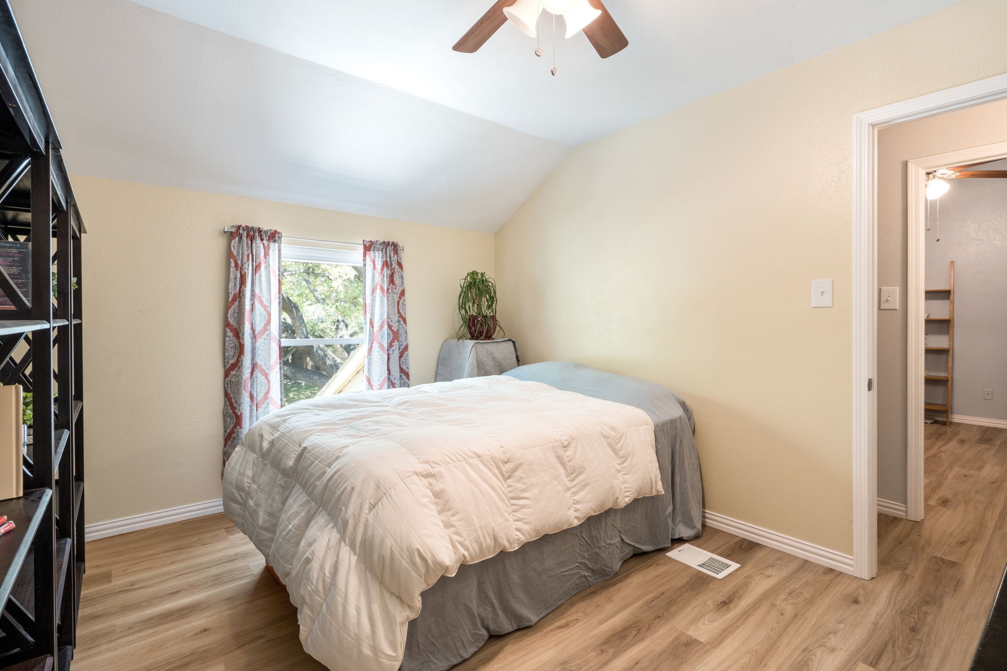 2960 Harbinger Lane Dallas TX 75287