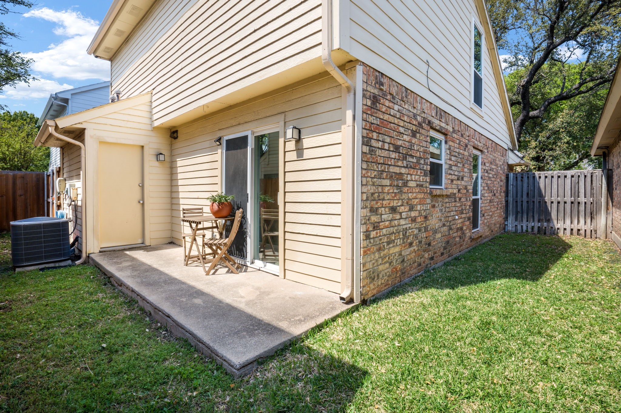 2960 Harbinger Lane Dallas TX 75287