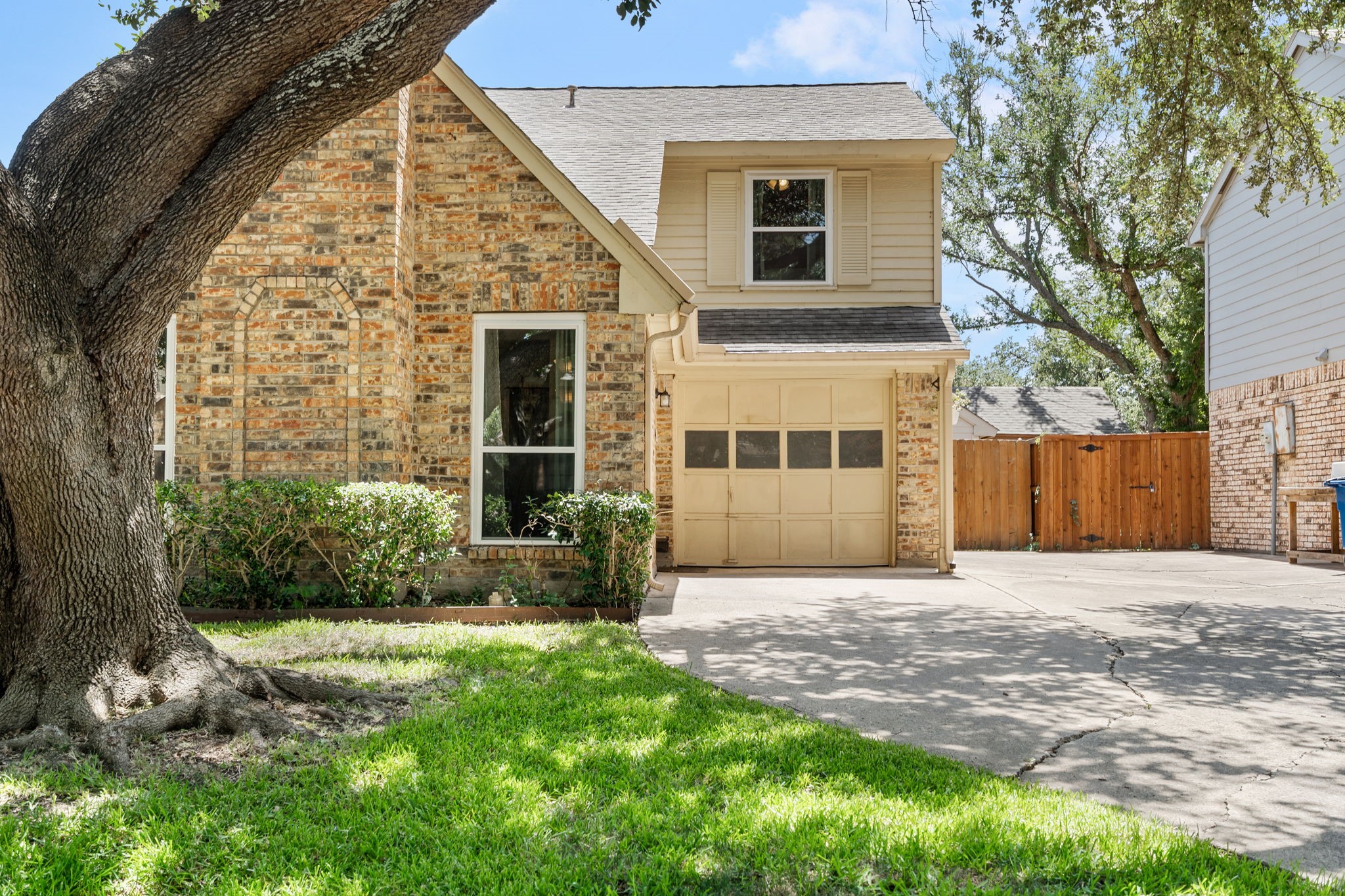 2960 Harbinger Lane Dallas TX 75287
