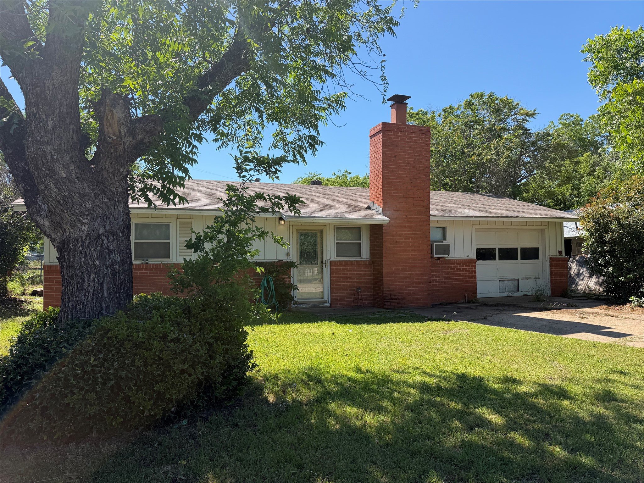 424 Vine Street Baird TX 79504