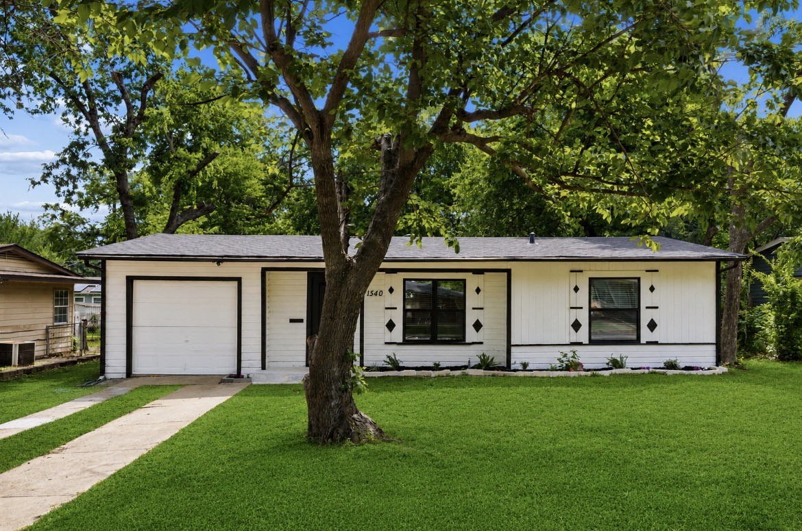 1540 Murray Drive Garland TX 75042