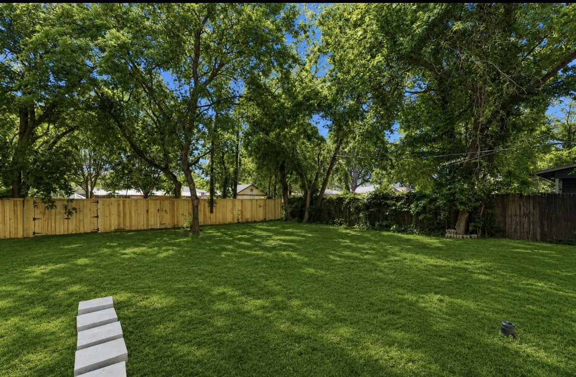 1540 Murray Drive Garland TX 75042