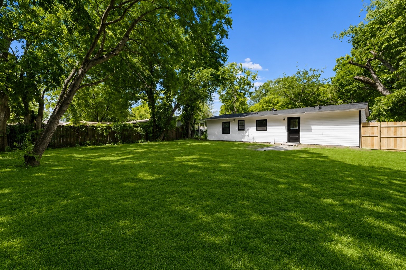1540 Murray Drive Garland TX 75042